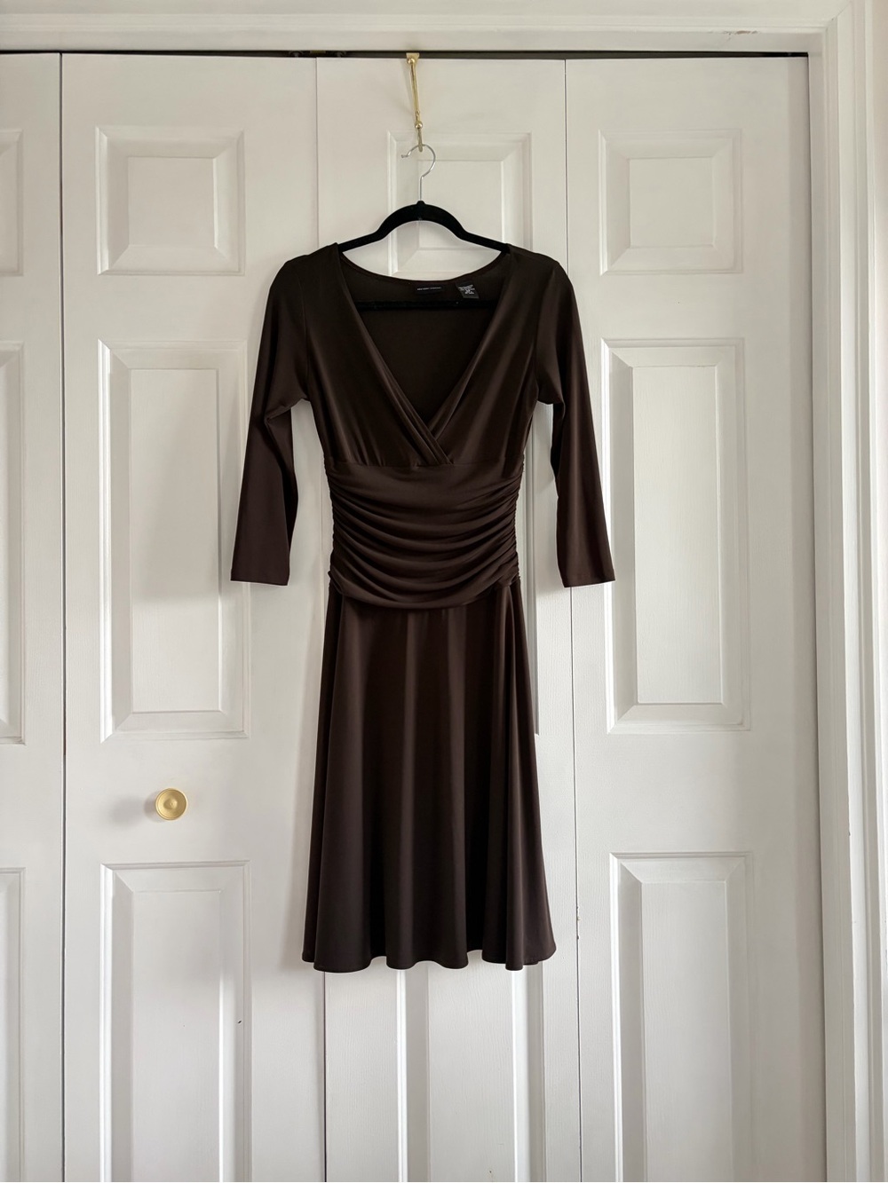 New York & Company Brown Women's Ruched-Waist Dress